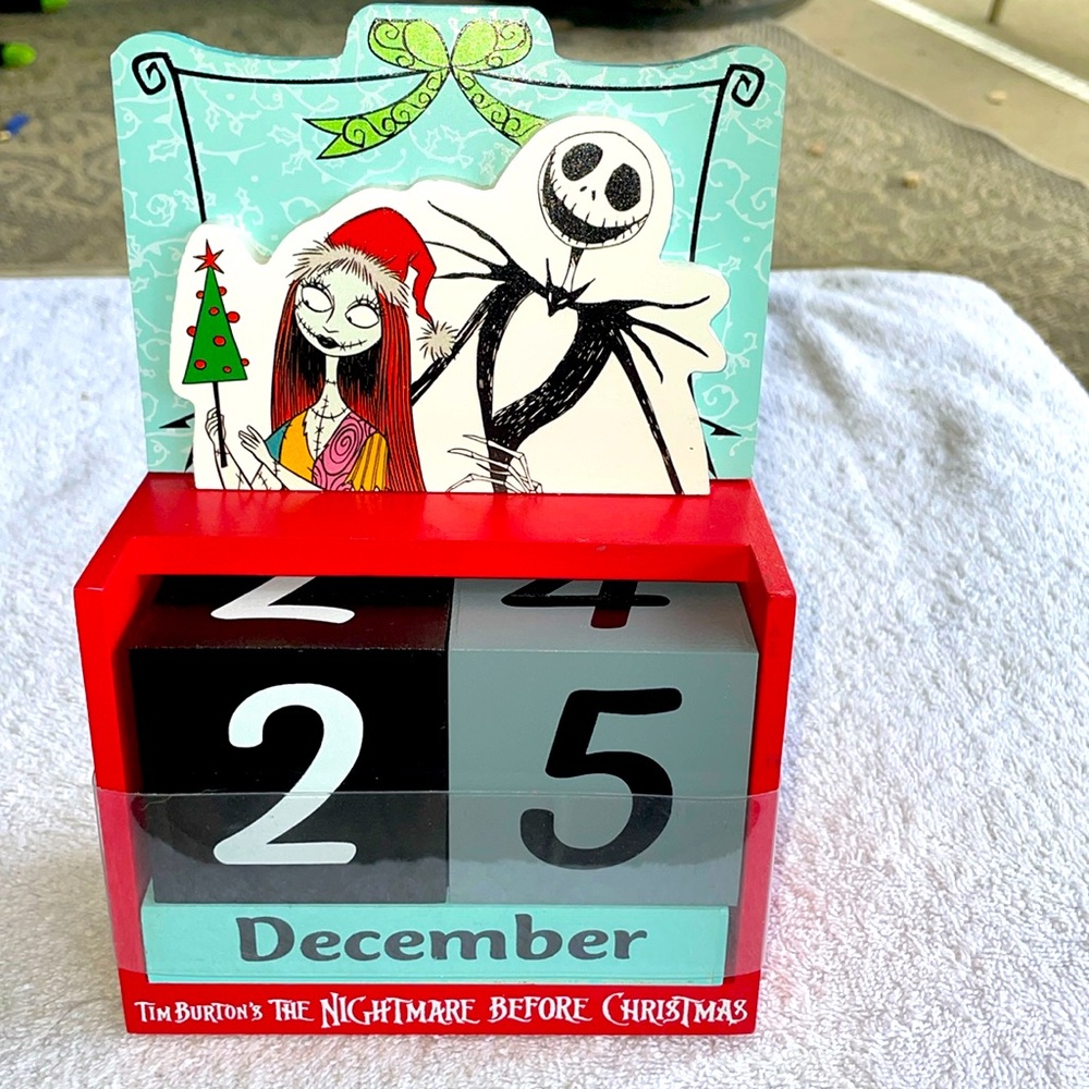 NEW Tim Burton's Nightmare Before Christmas Wood Block Advent Calendar